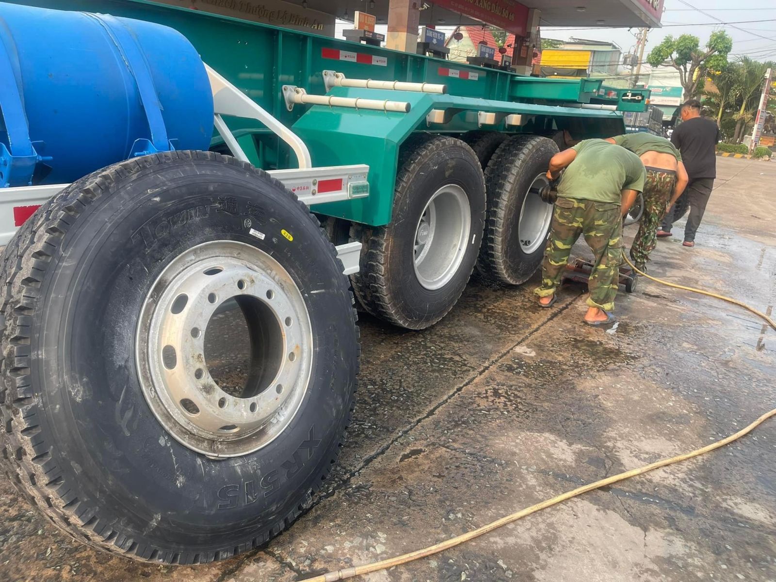 TUỔI THỌ LỐP XE Ô TÔ LÀ GÌ?  ĐẠI LÝ  PHÂN PHỐI LỐP XE Ở TẠI DĨ AN - BÌNH DƯƠNG